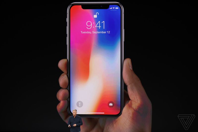 Shipments of iPhone X will be few and far between - less than 50k units are ready